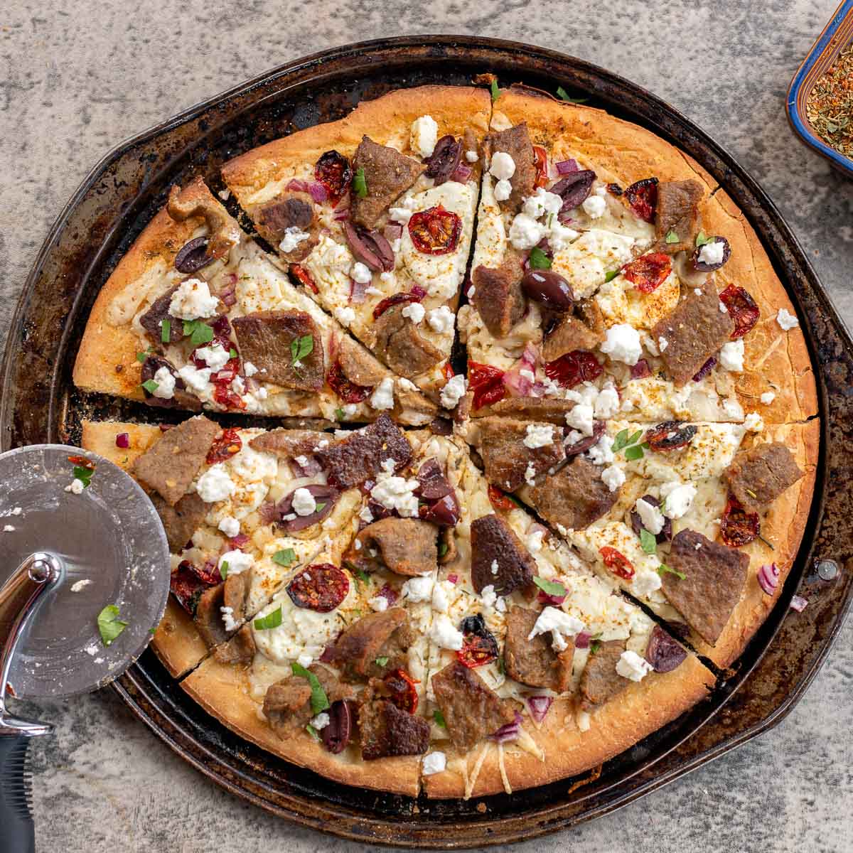Gyros Pizza Medium (12’’)